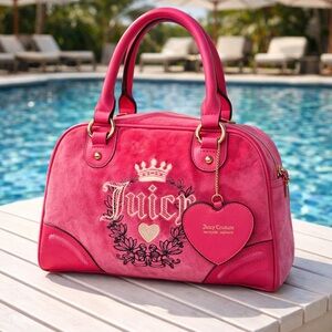 Juicy Couture Hot Pink heritage, bowler Handbag Crown